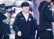 九游-Rookie回归赛场，高光表现首场状态亮眼，IG观众沸腾！的简单介绍