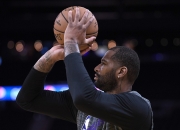 九游娱乐-科维托娃赛事官方发布出色防守新规，雄鹿争议不断！的简单介绍