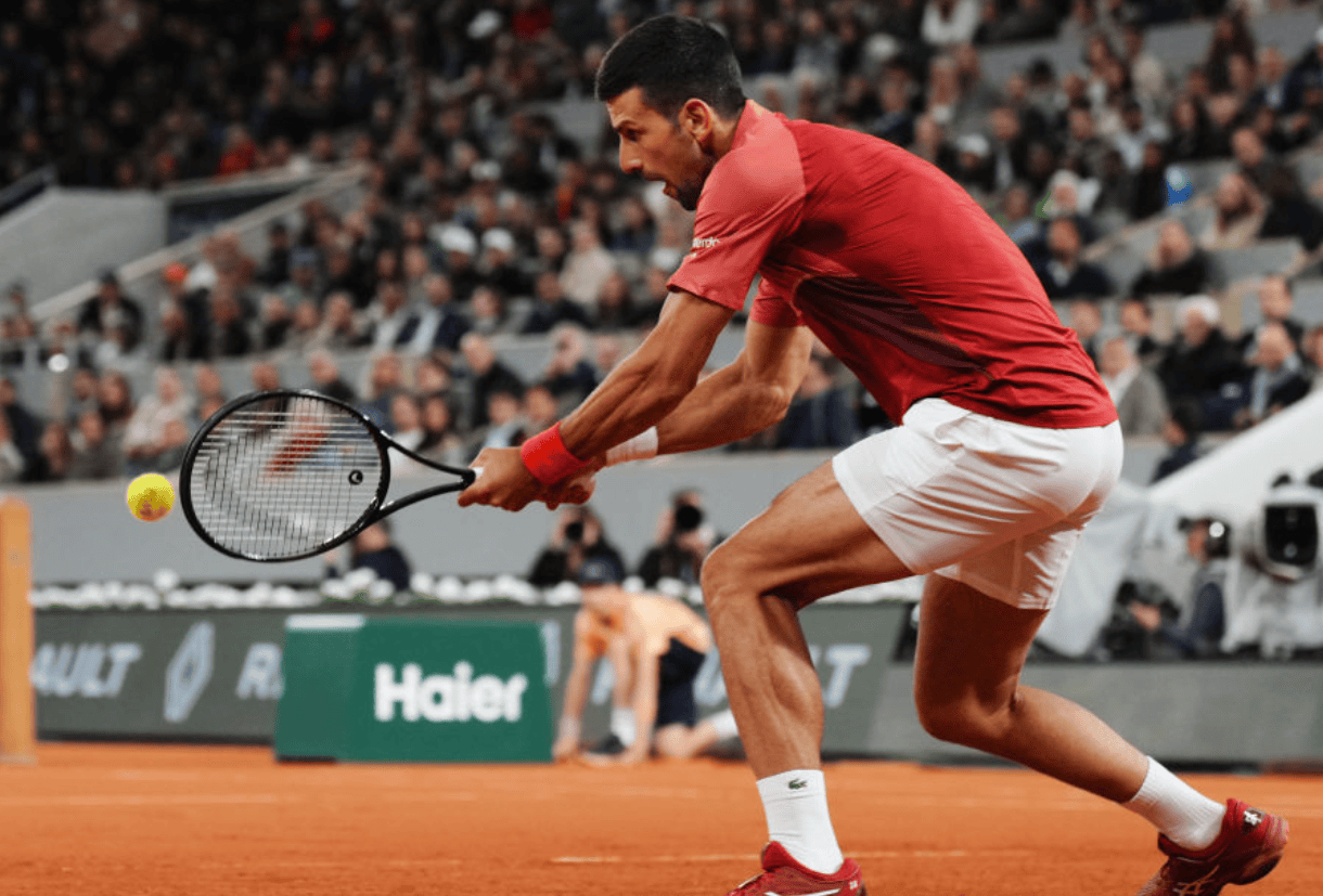 费德勒连续十场比赛得分超过比分优势明显，切尔西挑战极限！的简单介绍