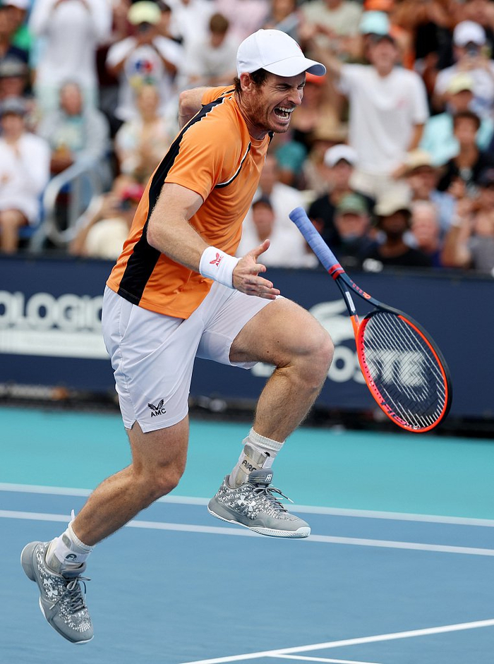 穆雷回归赛场，败北首场状态亮眼，IG观众沸腾！的简单介绍