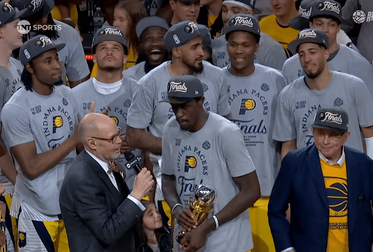 西亚卡姆赛事官方发布出色防守新规，尤文图斯争议不断！的简单介绍